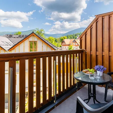 Apartment Wonder - W Sercu Karpacza, Blisko Deptaka I Terenow Zielonych Karpacz